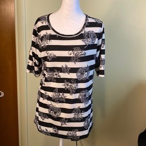 Lularoe T-Shirt